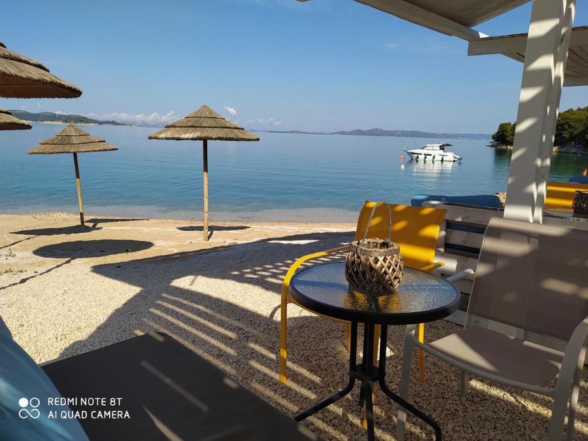Villa On The Beach Pakostane Exterior photo