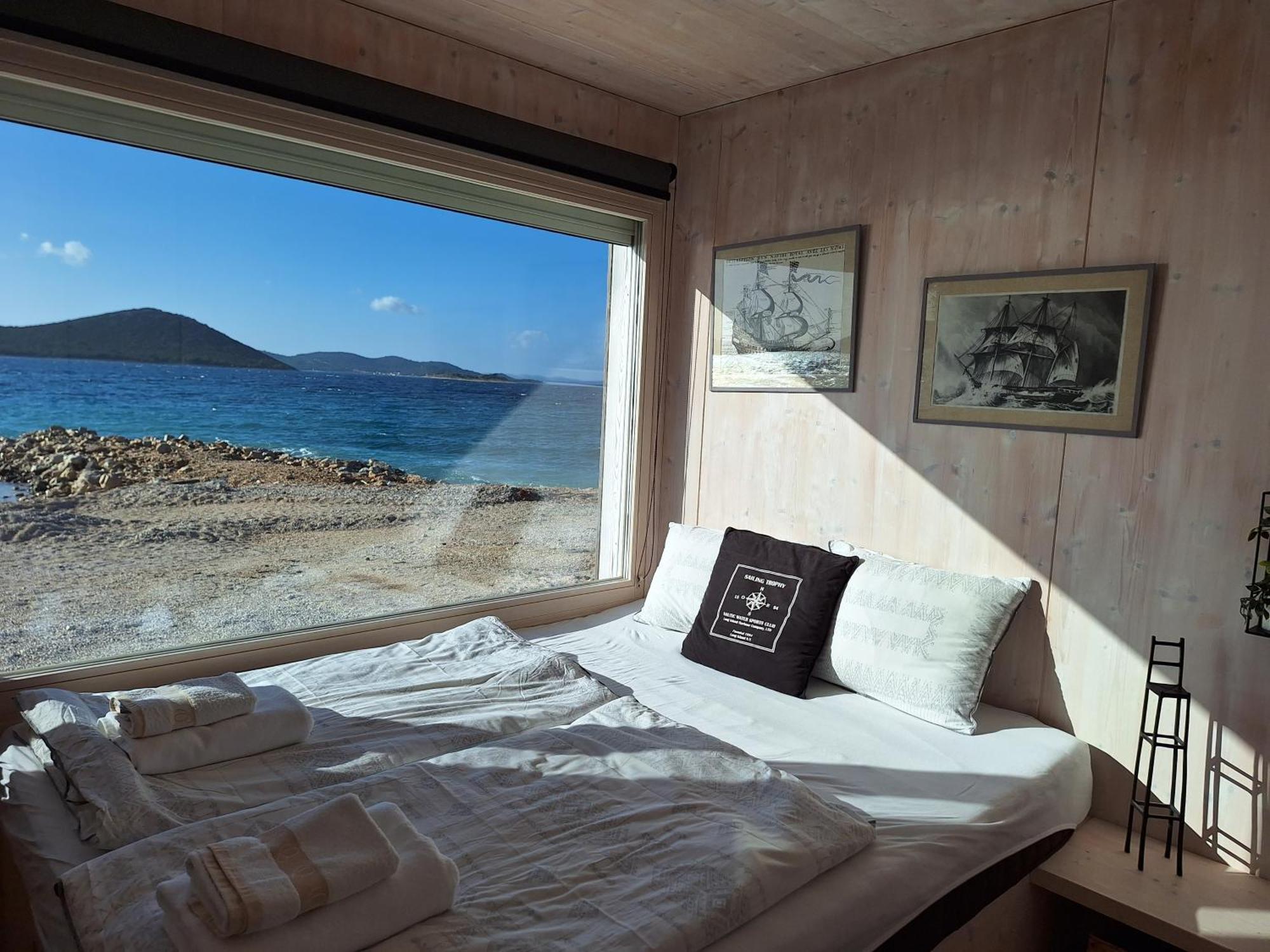 Villa On The Beach Pakostane Exterior photo