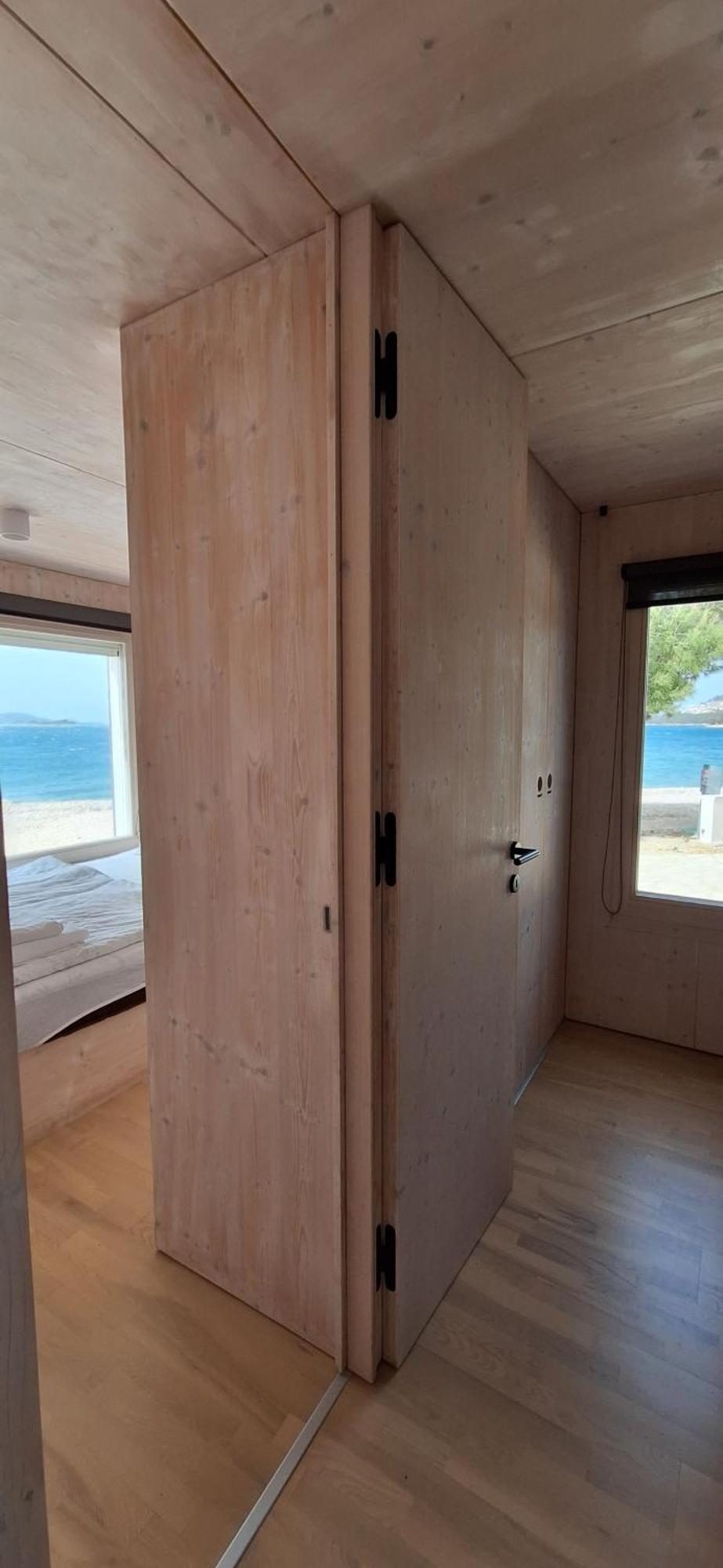 Villa On The Beach Pakostane Exterior photo