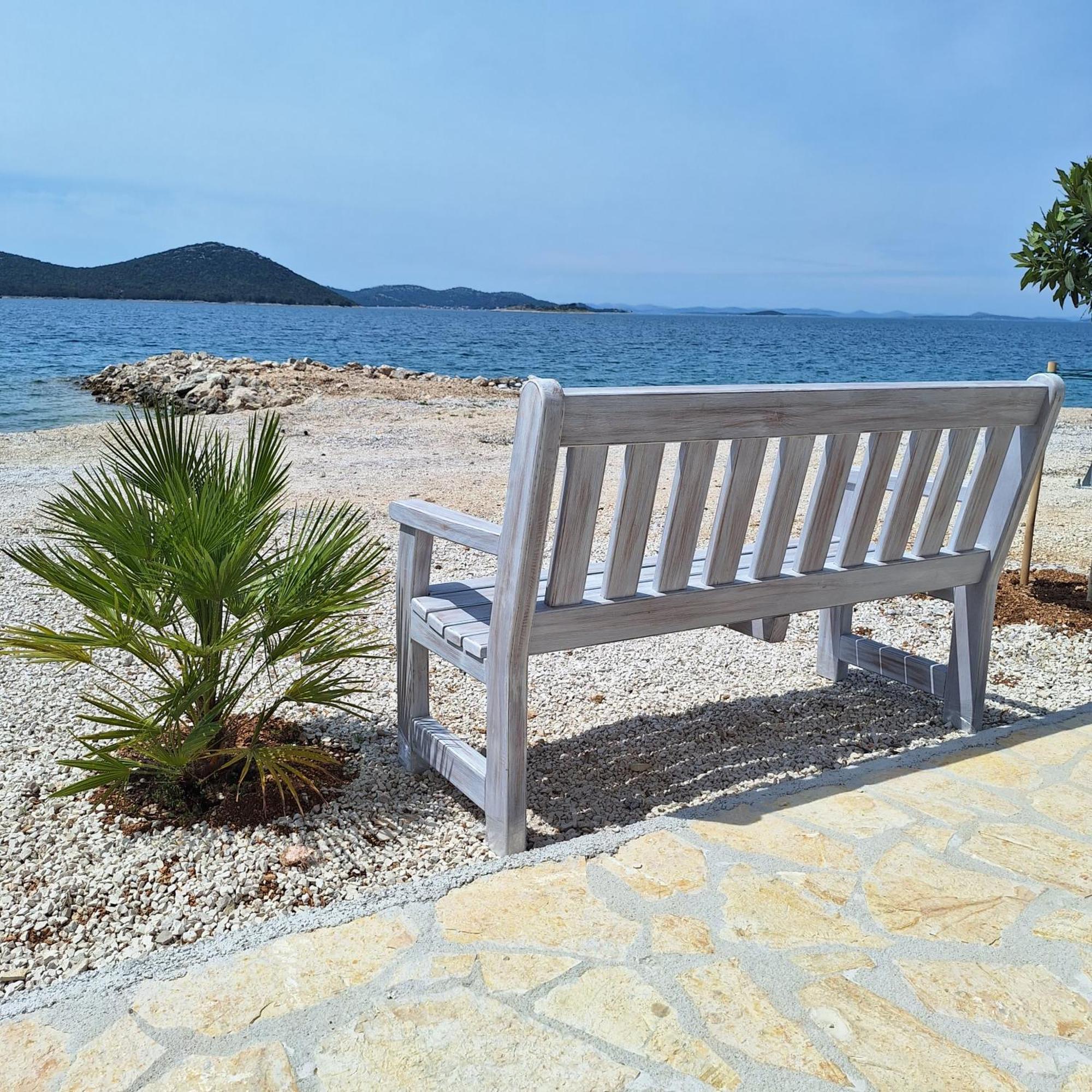 Villa On The Beach Pakostane Exterior photo